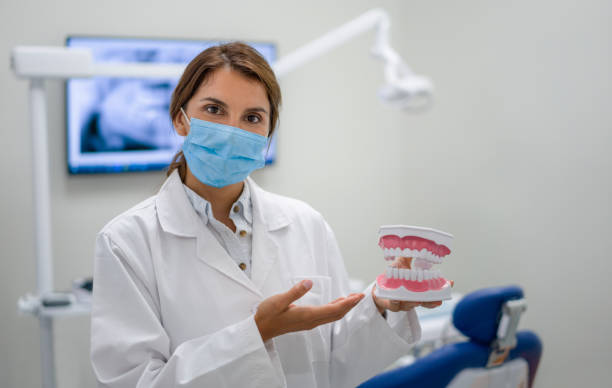 Best Emergency Dentist for Knocked-Out Tooth in Zapata, TX